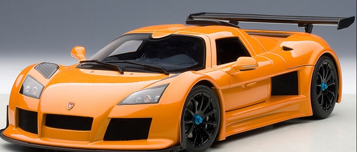 AutoArt 1/18 Gumpert Apollo S Met Orange